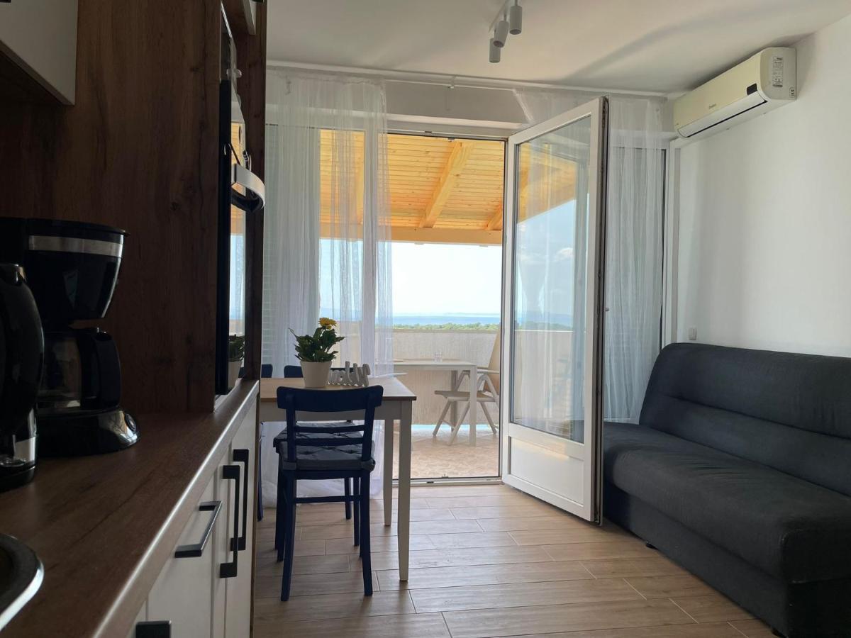 Apartmani Maris II Palit 外观 照片