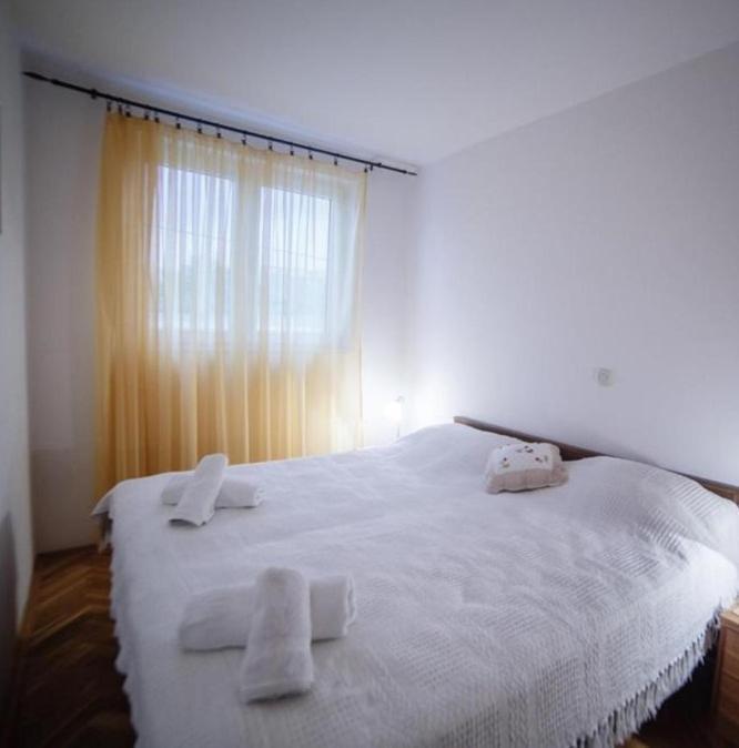 Apartmani Maris II Palit 外观 照片